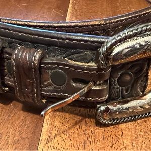 Vintage Justin’s Hand Tooled Western Leather Belt 42
